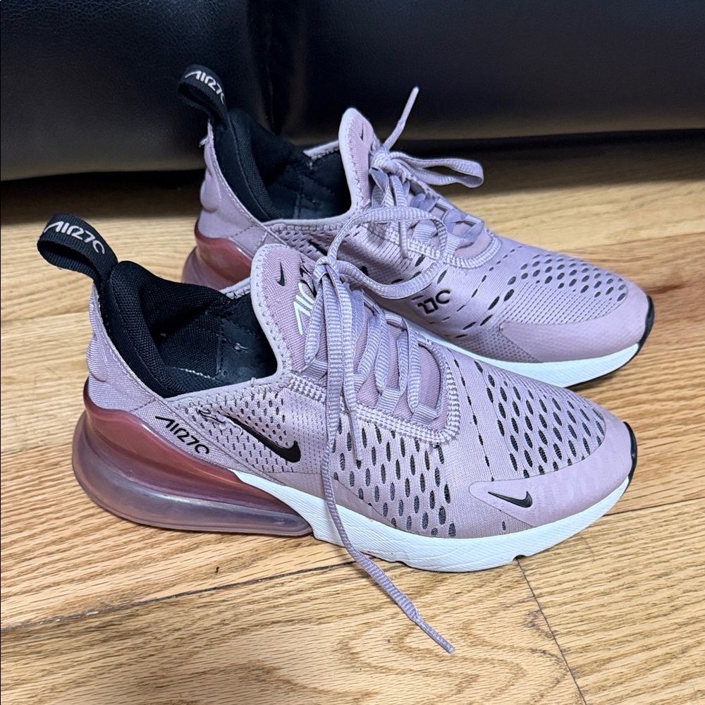 Nike Lavender Pink and Black Air Max 270 Trainers